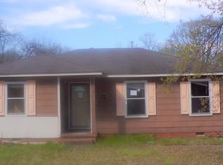 1321 Saint Joseph Cir, Greenville, MS 38703