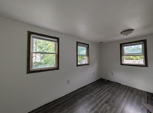 52 Center St, North Fond Du Lac, WI 54937