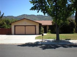 10430 N Karen Ave, Oak View, CA 93022