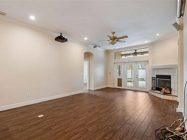 4007 Harbor Lake Dr — Photo 8