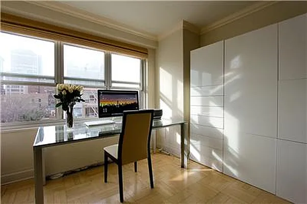 Sold by Domus Realty | media 23