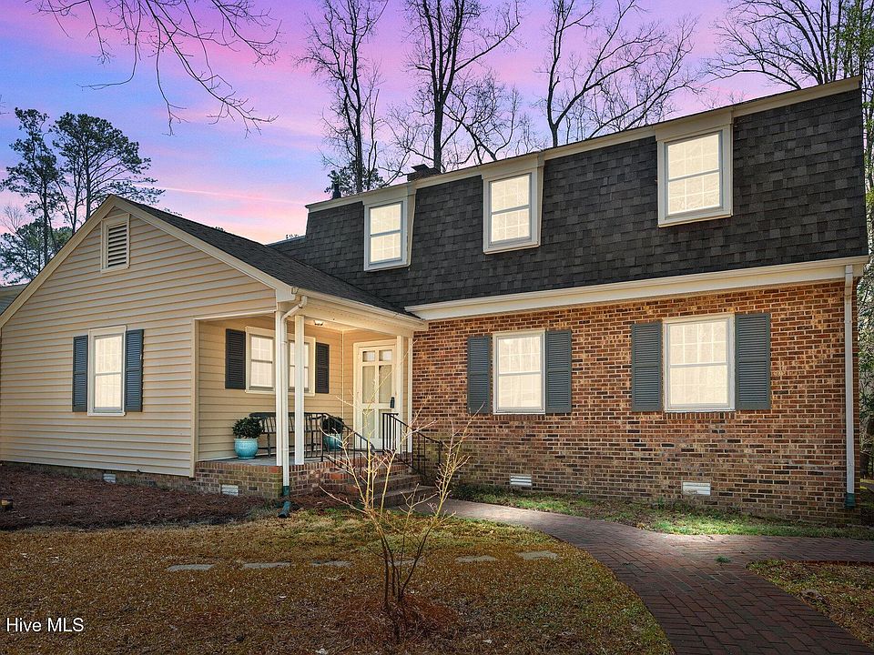 1st image of 100 Deerwood Drive