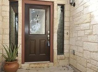 116 Parkhill Dr, Bastrop, TX 78602