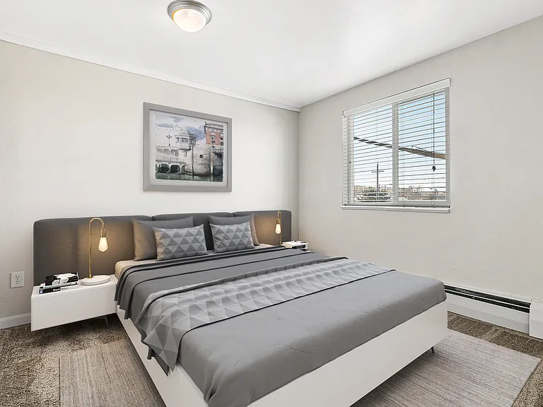 Telluride 2x1Fireplace, bedroom