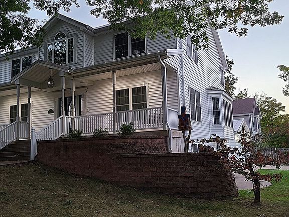 2nd image of 705 Coulter Ave