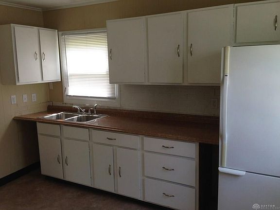 2nd image of 646 Fulmer Dr