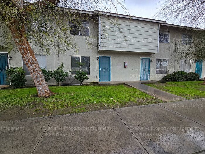 1st image of 2909 S Chester Ave #3