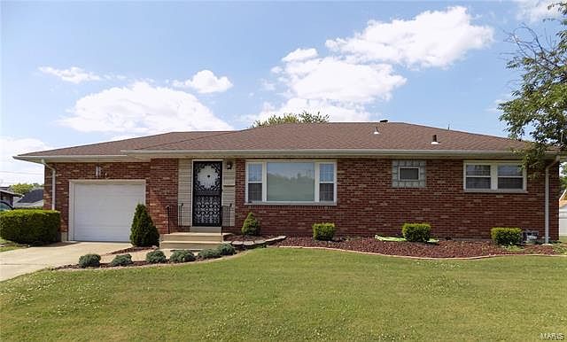 1st image of 2147 Waterman Ave