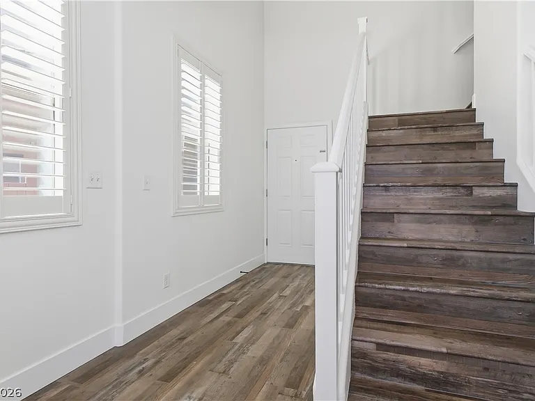 1053 Cactus Rock St — Photo 15