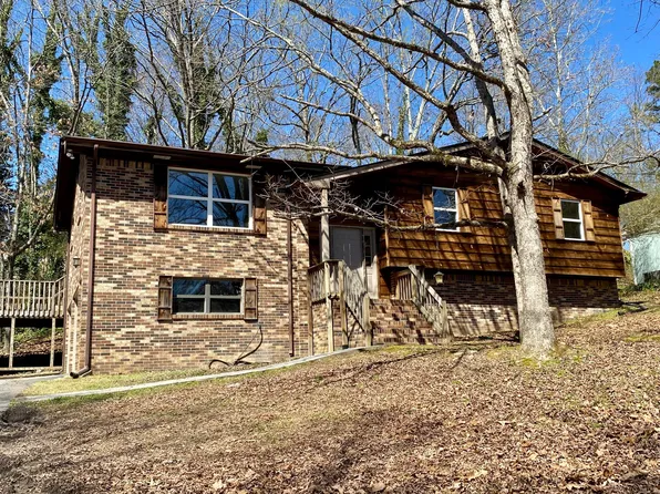 9326 Seasons Dr, Chattanooga, TN 37421