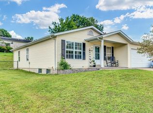 2534 Oak Forest Dr, Troy, MO 63379