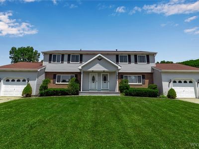 6192 Thornwood Dr, Hamburg, NY, 14075