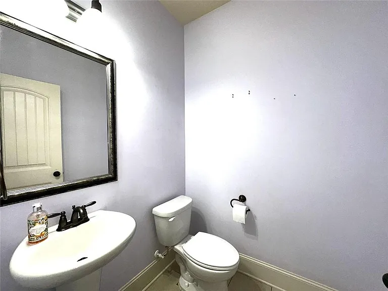 1365 Delo Ln — Photo 19