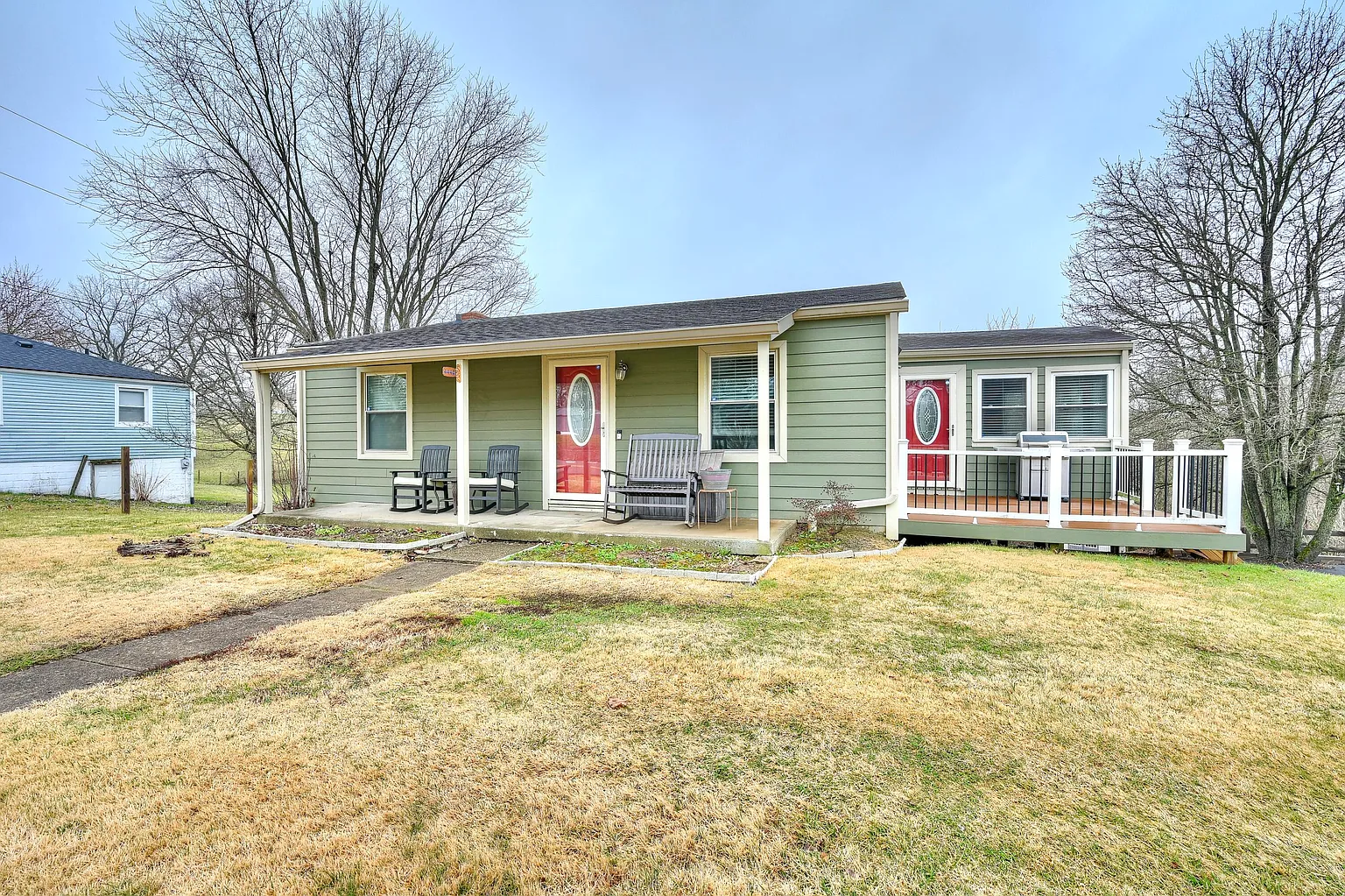 4448 Oliver Rd photo 1
