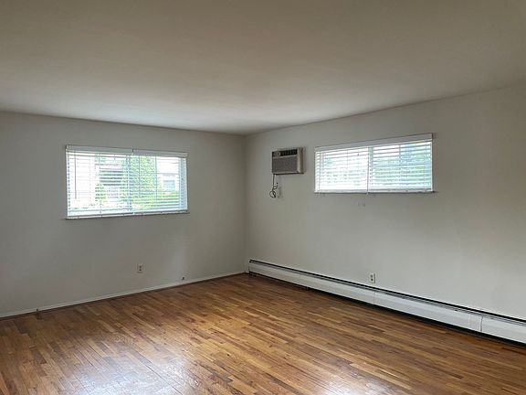 4th image of 1241 Corbett St #1