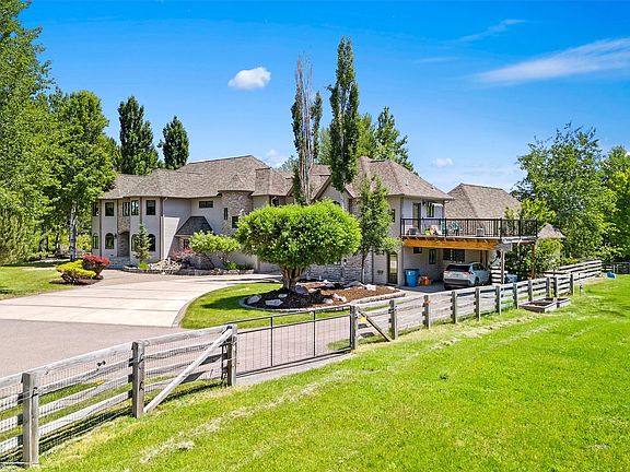 2381 Blue Mountain Rd, Missoula, MT 59804 | MLS #30028675 | Zillow