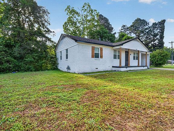 4th image of 4686 Gill Rd