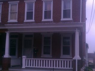 1122 Queen St, Pottstown, PA