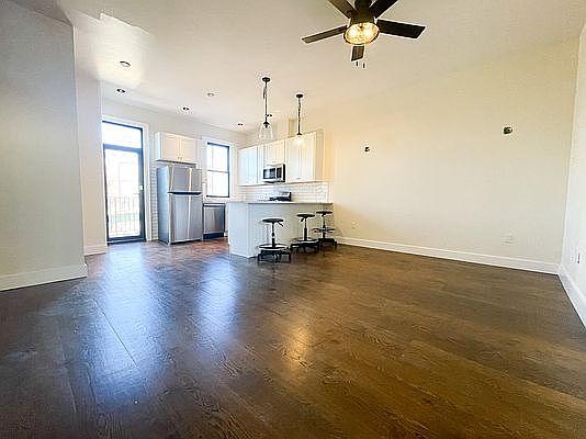 1st image of 23-82 32nd St #Tp-3rdfl
