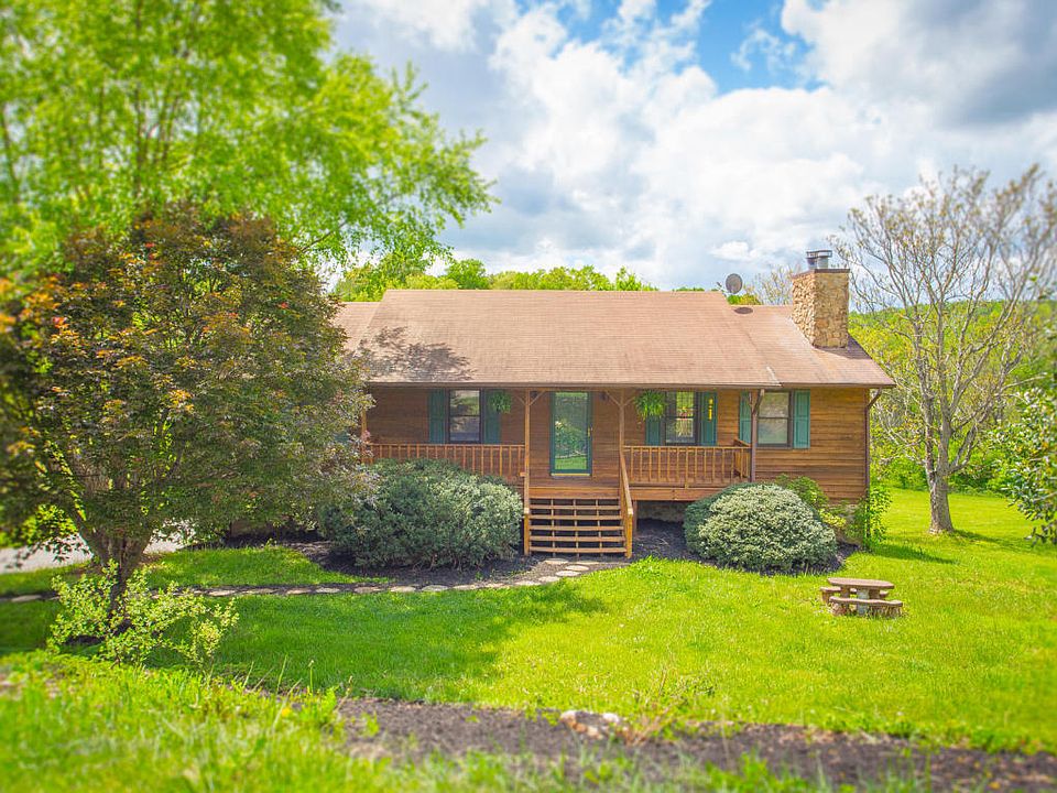 1st image of 300 Little Mountain Cir