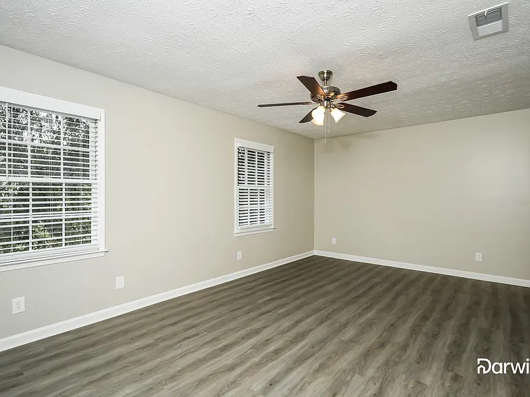 4282 Wrexham Ct — Photo 6