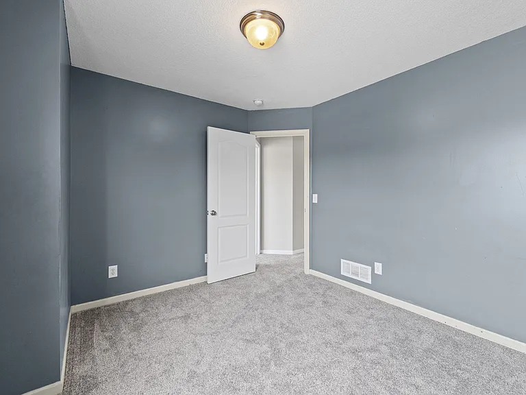 8947 NE 116th Ter — Photo 18