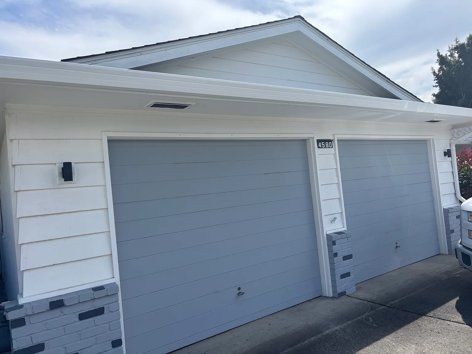 5 bed, 2749 sqft, $7,995 — Photo 4