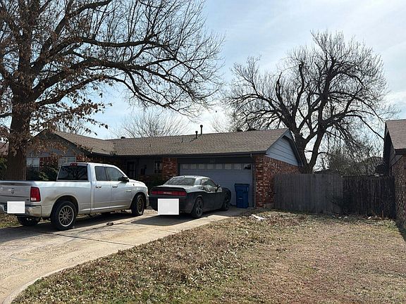 2nd image of 307 SW 23rd St