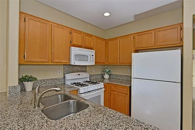 10992 Ivy Hill Dr #1 — Photo 5