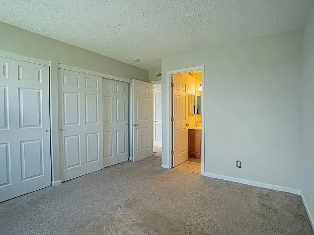 111 Winding Way — Photo 11