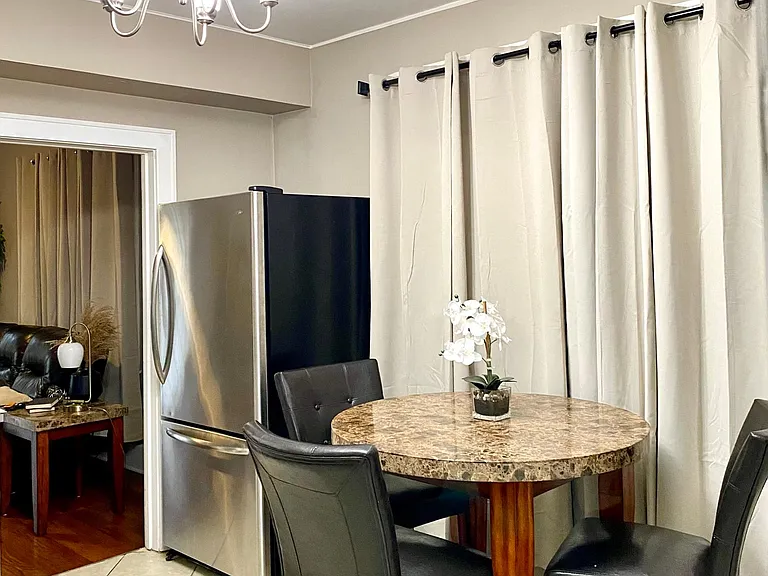 2428 Casmere St #1 — Photo 5