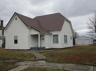 223 N State St, Sullivan, IN 47882