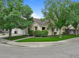 2225 Woodbury Dr, Modesto, CA 95355