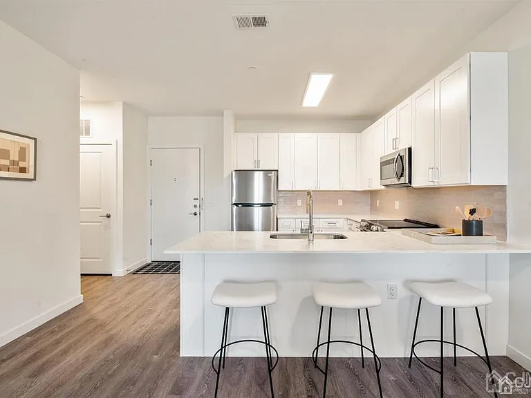 1 Nolan Way #JR — Photo 6