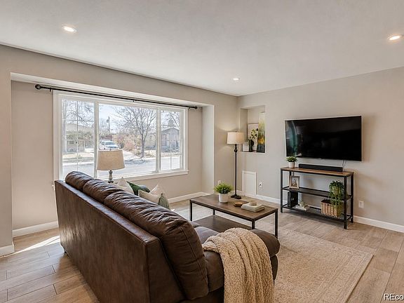 4th image of 6733 S Ash Way