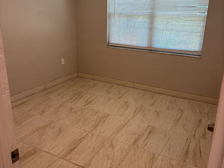 4471 Ganyard St #4 — Photo 4