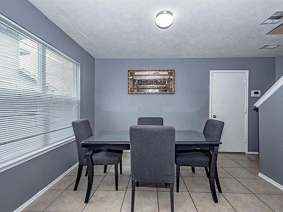5th image of 2738 Royal Sage Dr