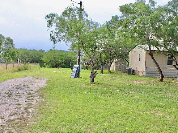 3rd image of 132 Mustang Lane Sandia Ter #78383