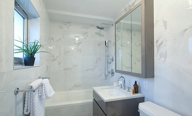 Rented by Compass | media 13