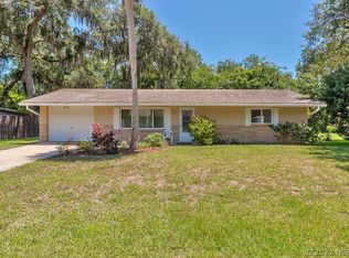 1425 Pine Tree Dr, Edgewater, FL 32132