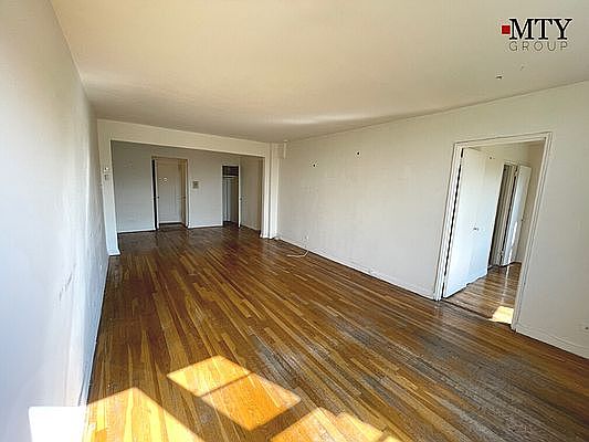 4th image of 55-05 Woodside Ave #705