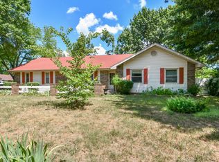 813 E Mentor St, Springfield, MO 65810