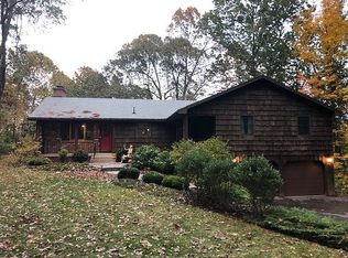 90 Fairview Ter, South Glastonbury, CT 06073