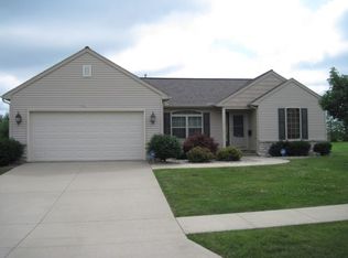 1003 Hawthorne Dr, Charleston, IL
