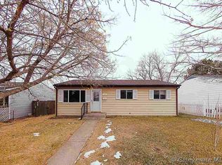 211 Cribbon Ave, Cheyenne, WY 82007