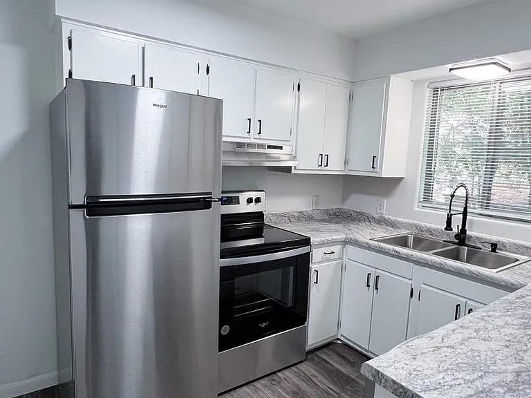 1822 Academy St #2 — Photo 5