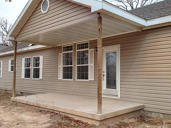 2nd image of 528 State Road U