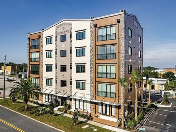 Hog's Back, LLC - 100 N. Dewey Street