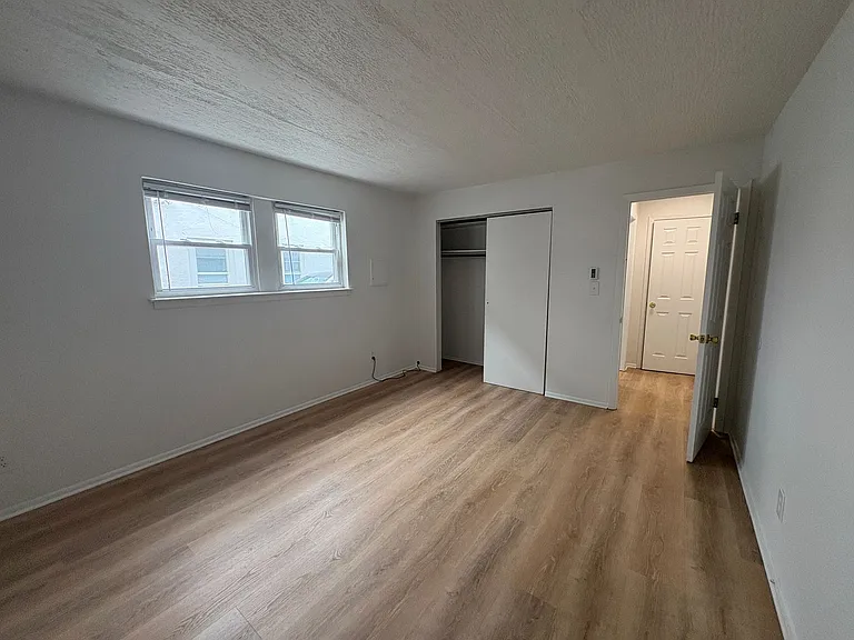 309 7th Ave. — Photo 11
