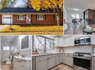 908 Hollendale Dr, Dayton, OH 45429